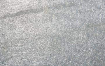 Bogthorn laminate fibreglass or shingles?